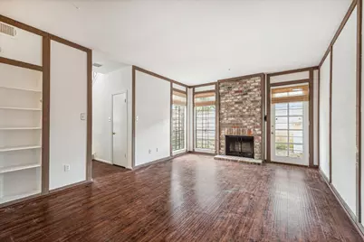 5815 Lynbrook Drive #103, Houston, TX 77057 - Photo 3
