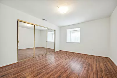 5815 Lynbrook Drive #103, Houston, TX 77057 - Photo 5