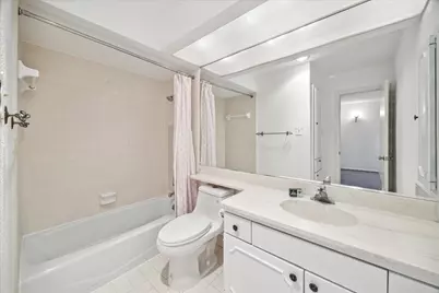 5815 Lynbrook Drive #103, Houston, TX 77057 - Photo 13
