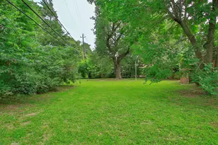 8215 Glencrest St, Houston, TX 77061 - Photo 35