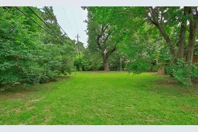 8215 Glencrest Street, Houston, TX 77061 - Photo 35