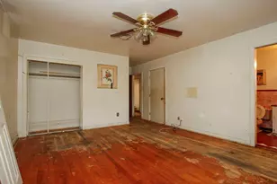 8215 Glencrest St, Houston, TX 77061 - Photo 25