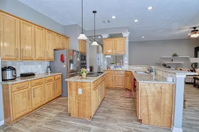 2123 Meadow Park Circle, Missouri City, TX 77459 - Photo 11