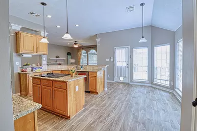 2123 Meadow Park Circle, Missouri City, TX 77459 - Photo 13