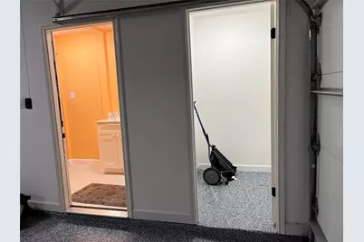 4006 Breakwood Drive, Houston, TX 77025 - Photo 49