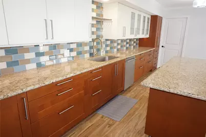 4006 Breakwood Drive, Houston, TX 77025 - Photo 15