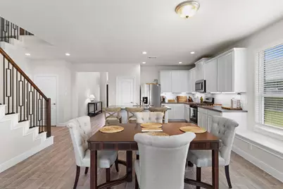 12114 Champions Forest Drive, Mont Belvieu, TX 77535 - Photo 9