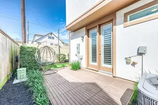 11027 Acorn Falls Dr, Houston, TX 77043 - Photo 35