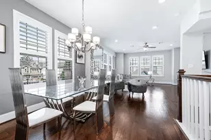 11027 Acorn Falls Dr, Houston, TX 77043 - Photo 19