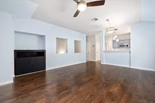 902 Memorial Heights Dr, Houston, TX 77007 - Photo 9
