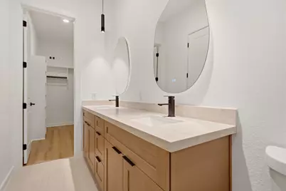 8203 Calhoun Street #A/B, Houston, TX 77033 - Photo 35