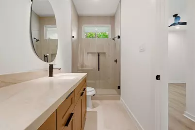 8203 Calhoun Street #A/B, Houston, TX 77033 - Photo 33