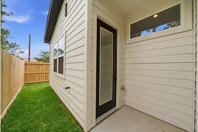 8203 Calhoun Street #A/B, Houston, TX 77033 - Photo 37
