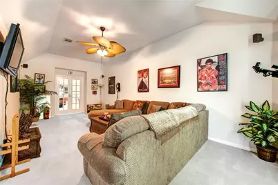 8111 Summer Wind Court, Sugar Land, TX 77479 - Photo 9