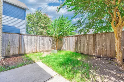 2616 Starboard Point Drive, Houston, TX 77054 - Photo 33