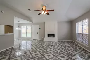 2138 Pilgrims Point Dr, Friendswood, TX 77546 - Photo 3