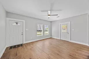 3916 Kennon St, Houston, TX 77009 - Photo 21