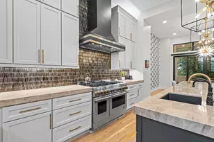 611 N Live Oak St, Houston, TX 77003 - Photo 17