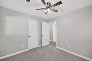 6127 Rietta St, Houston, TX 77016 - Photo 25