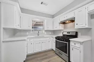 6127 Rietta St, Houston, TX 77016 - Photo 11