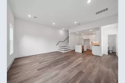 7502 Carver Road #C, Houston, TX 77088 - Photo 3