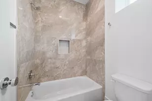 7502 Carver Rd, Houston, TX 77088 - Photo 19
