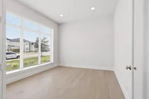 24515 Green Buffalograss Trl, Katy, TX 77493 - Photo 5