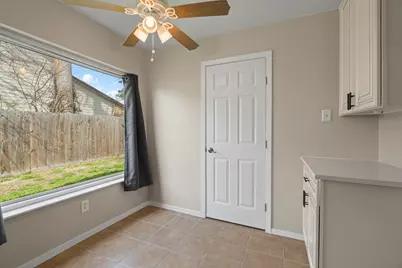 304 Old Course Drive, Friendswood, TX 77546 - Photo 9