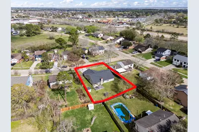 304 Old Course Drive, Friendswood, TX 77546 - Photo 3