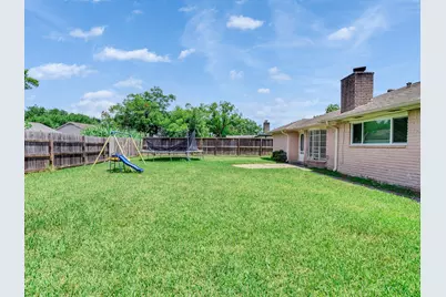 11010 Whittingham Lane, Houston, TX 77099 - Photo 21