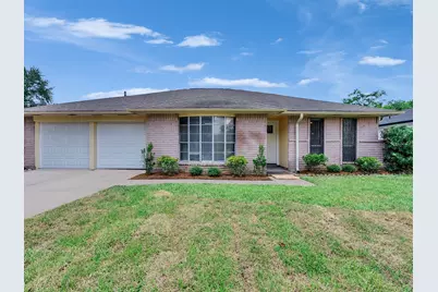 11010 Whittingham Lane, Houston, TX 77099 - Photo 1