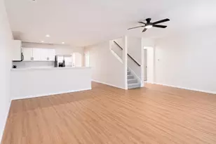 15911 Sheldon Ridge Way, Houston, TX 77044 - Photo 7