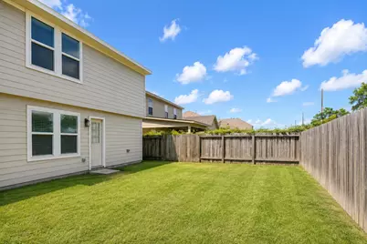 15911 Sheldon Ridge Way, Houston, TX 77044 - Photo 29