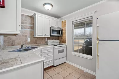 7900 Fm 2354 #A, Beach City, TX 77523 - Photo 3
