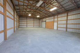 138 Pin Oak Dr, Angleton, TX 77515 - Photo 17