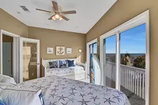 14450 Spyglass Cir, Galveston, TX 77554 - Photo 27