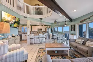 14450 Spyglass Cir, Galveston, TX 77554 - Photo 9