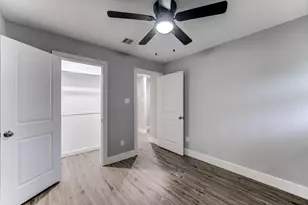 5535 Elm Springs Dr, Houston, TX 77048 - Photo 31