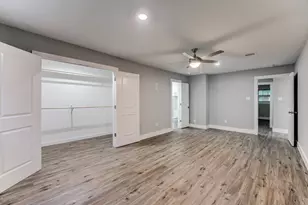 5535 Elm Springs Dr, Houston, TX 77048 - Photo 23