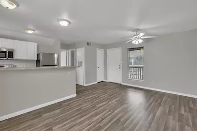 1910 Willowbend Street #11, Conroe, TX 77301 - Photo 9