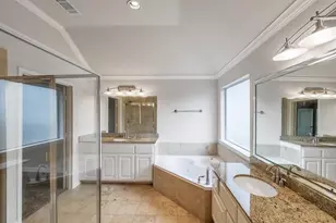 126 Detering St, Houston, TX 77007 - Photo 23