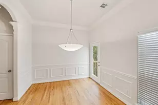 126 Detering St, Houston, TX 77007 - Photo 13