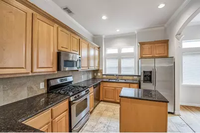 126 Detering Street #C, Houston, TX 77007 - Photo 11