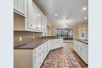 195 Coral Gables, Trinity, TX 75862 - Photo 9