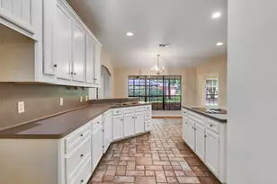 195 Coral Gables, Trinity, TX 75862 - Photo 9