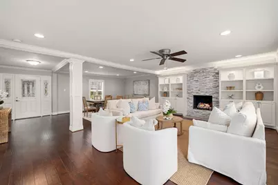 14543 Chadbourne Drive, Houston, TX 77079 - Photo 9
