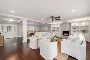 14543 Chadbourne Dr, Houston, TX 77079 - Photo 9