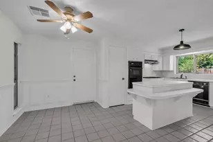 2023 Shadow Rock Dr, Kingwood, TX 77339 - Photo 15