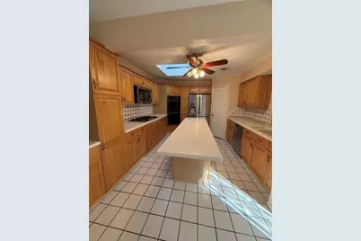 4027 Summit Valley Drive, Houston, TX 77082 - Photo 9