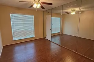 4027 Summit Valley Dr, Houston, TX 77082 - Photo 19